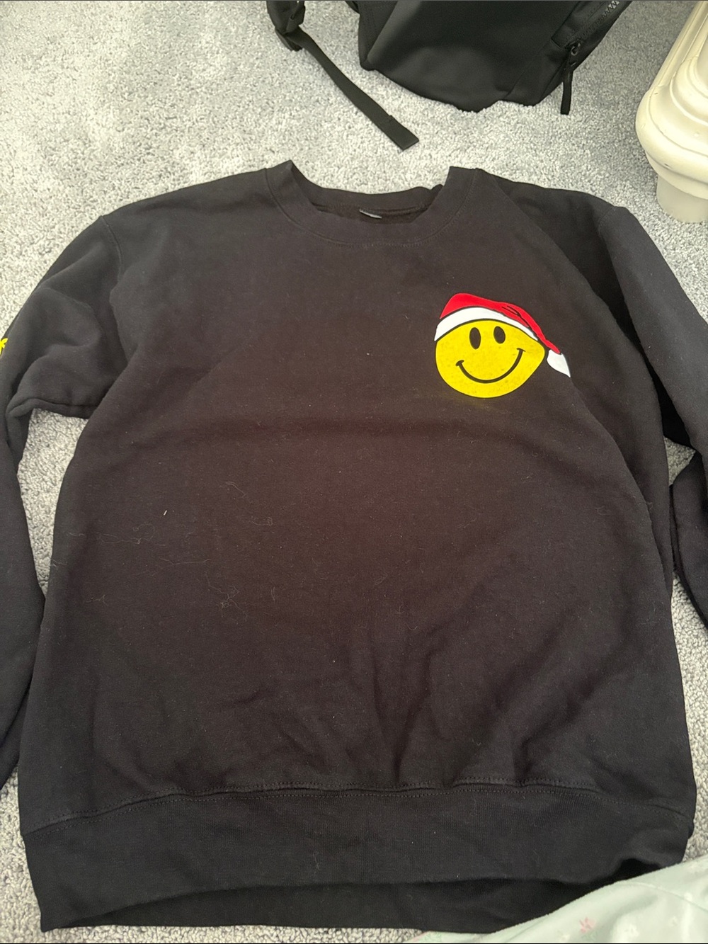 Black Men’s Crewneck Sweater with Smiley Face Graphic